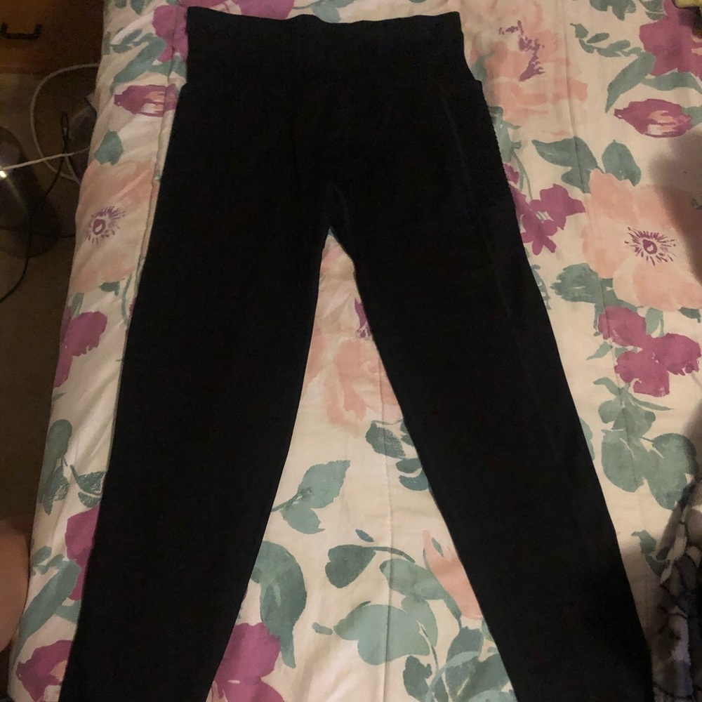 PINK workout leggings